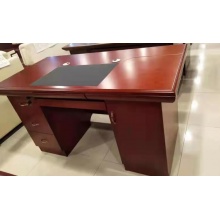 办公桌
